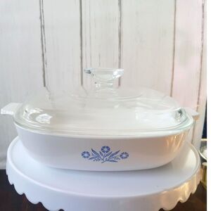 Vintage CorngWare Blue Cornflower Casserole Dish with Lid